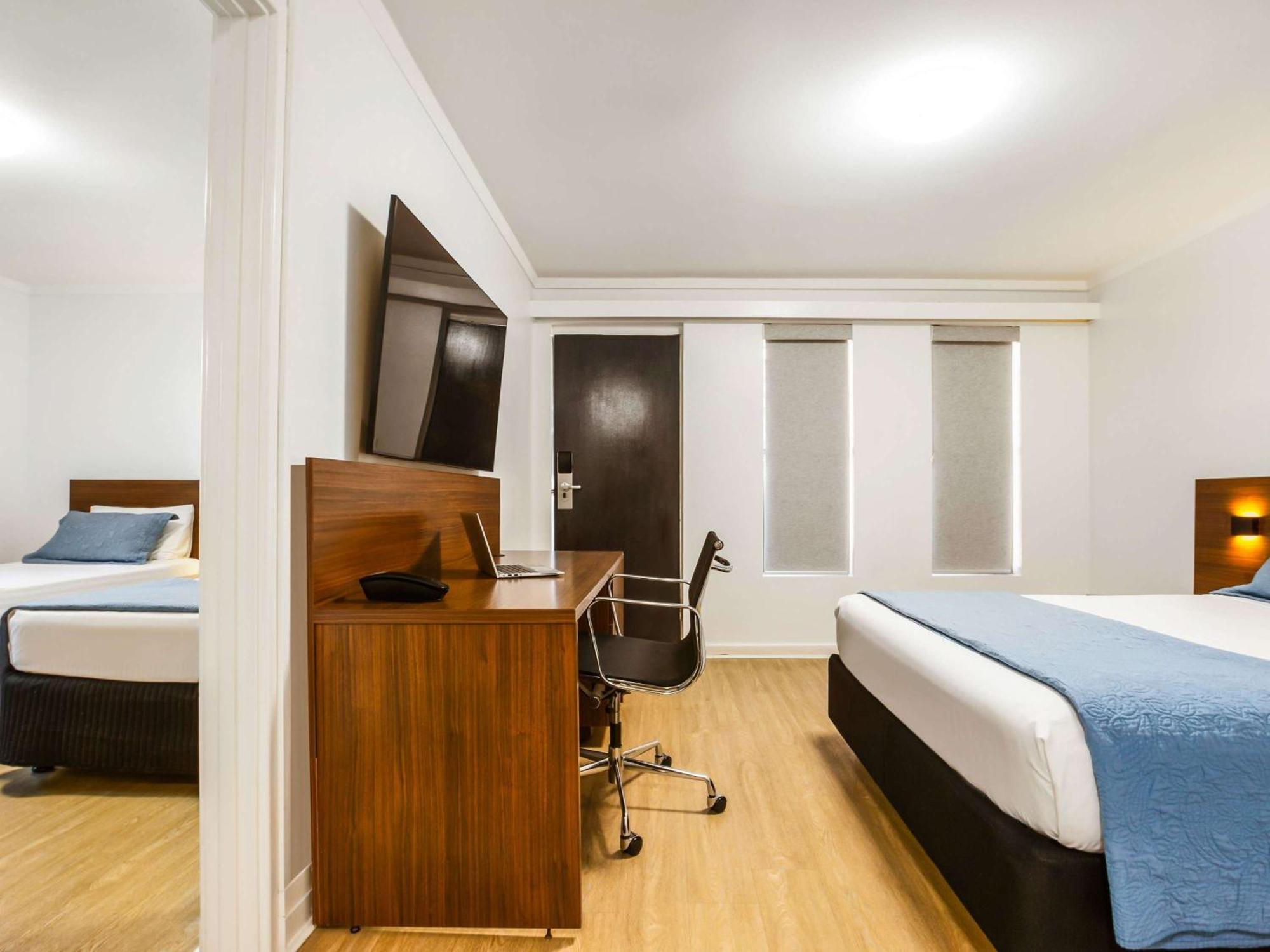 Ibis Styles Karratha Hotel Exterior foto