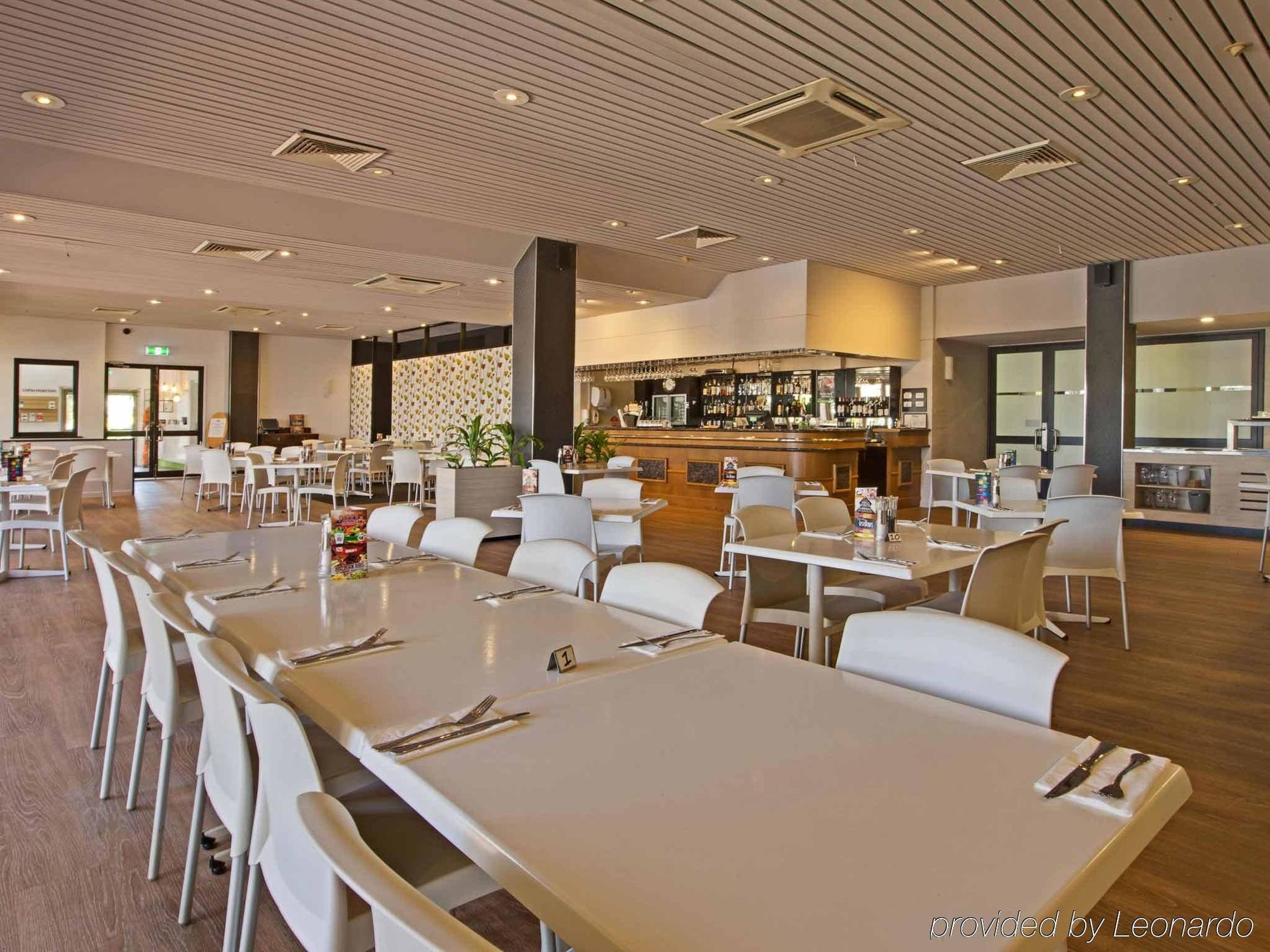 Ibis Styles Karratha Hotel Exterior foto