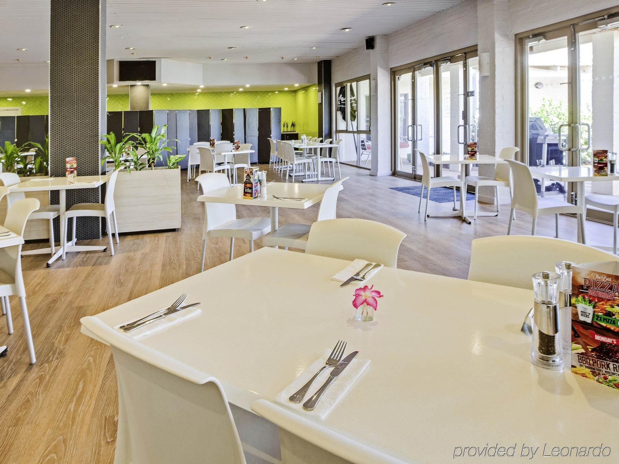 Ibis Styles Karratha Hotel Exterior foto