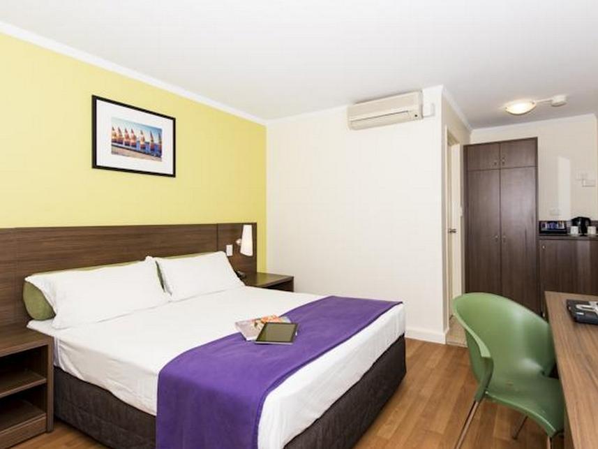 Ibis Styles Karratha Hotel Exterior foto